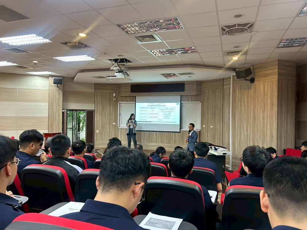 本校消防安全科邱主任致詞圖片